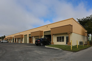 8360 Currency Dr, Riviera Beach FL - Warehouse