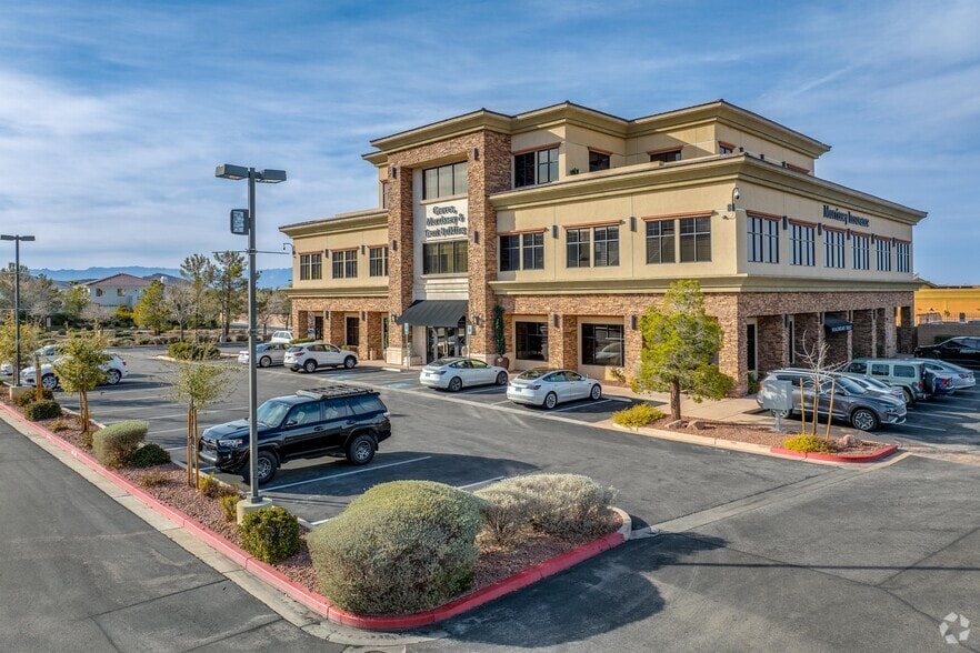 11920 Southern Highlands Pky, Las Vegas, NV for lease - Building Photo - Image 2 of 4