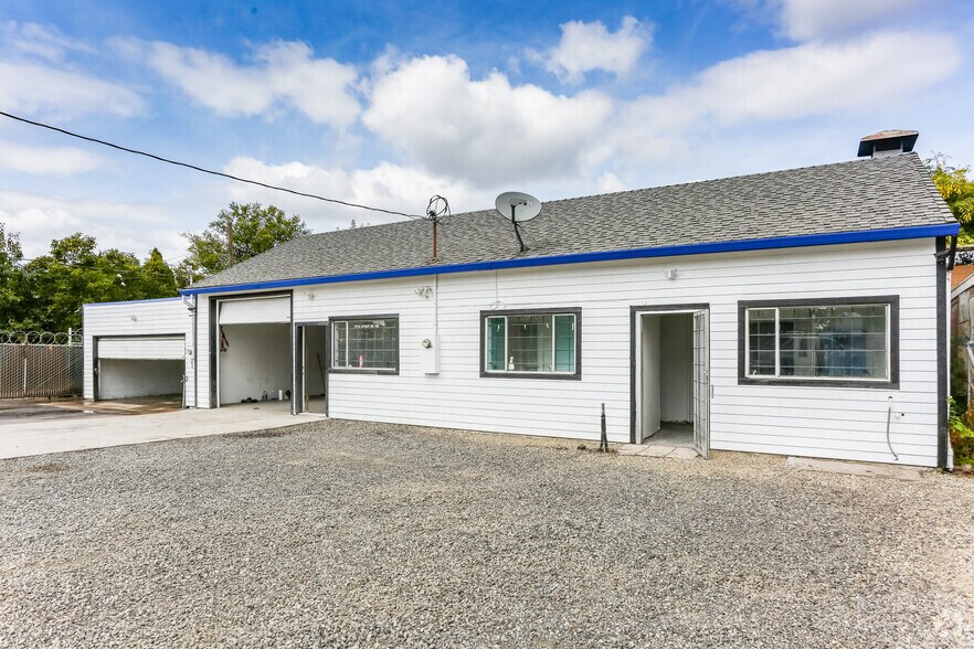 86238635 SE Foster Rd, Portland, OR 97266