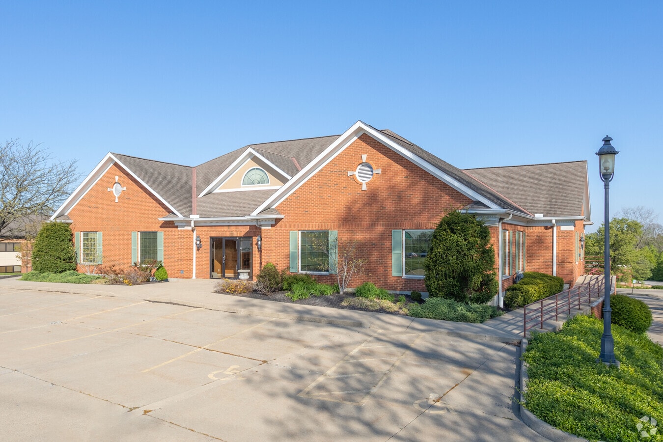 10 Town Center Blvd, Crestview Hills, KY 41017