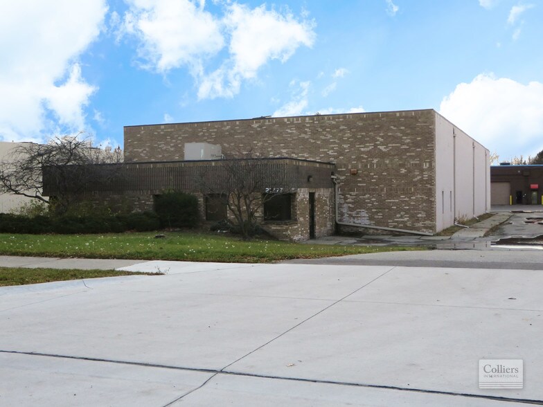 21277 Bridge St, Southfield, MI for sale - Primary Photo - Image 1 of 1