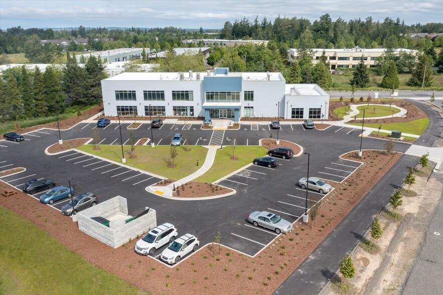 381 W Horton Rd, Bellingham, WA for lease - Primary Photo - Image 1 of 14