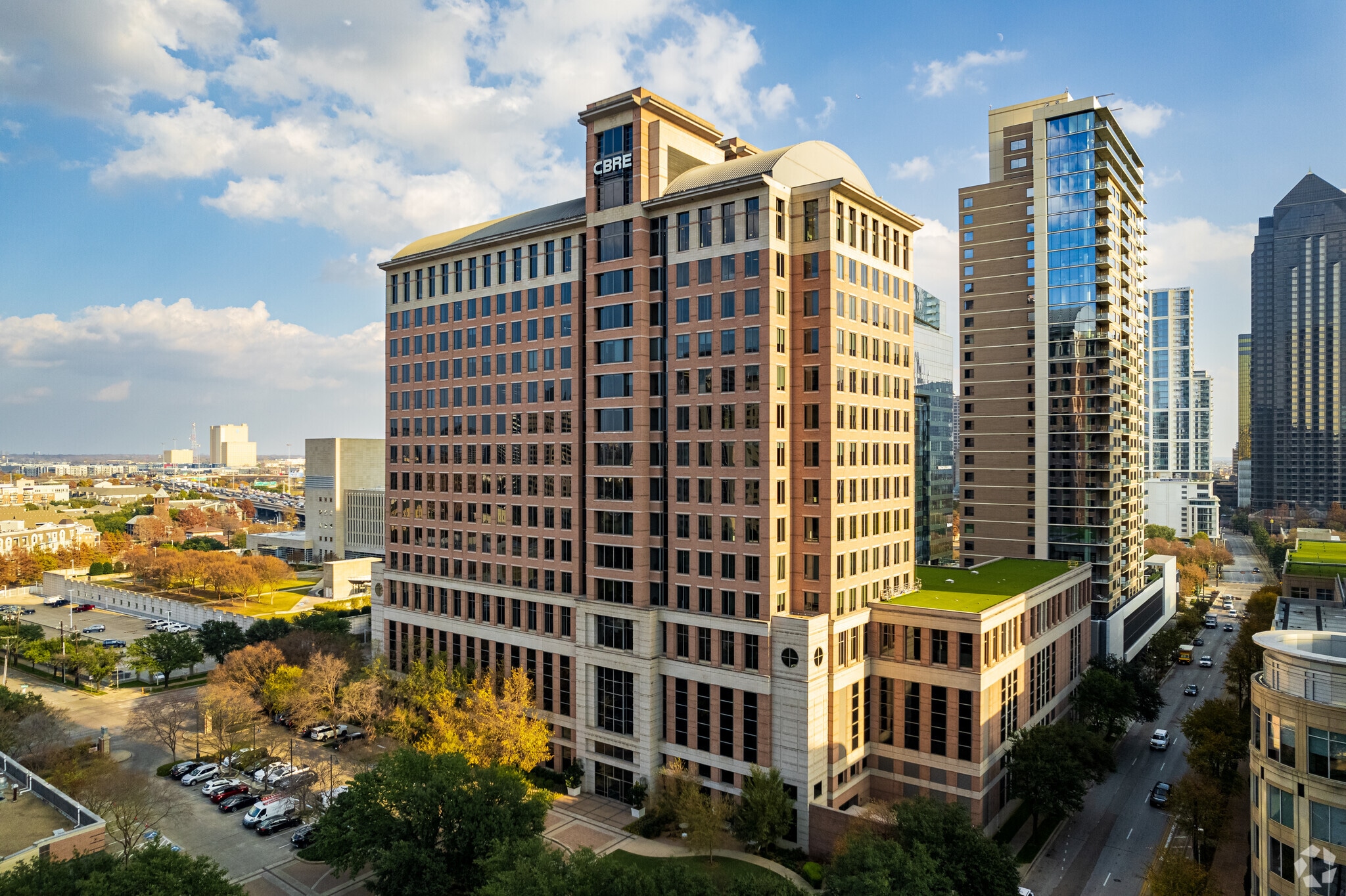 2100 McKinney Ave, Dallas, TX for sale Primary Photo- Image 1 of 1