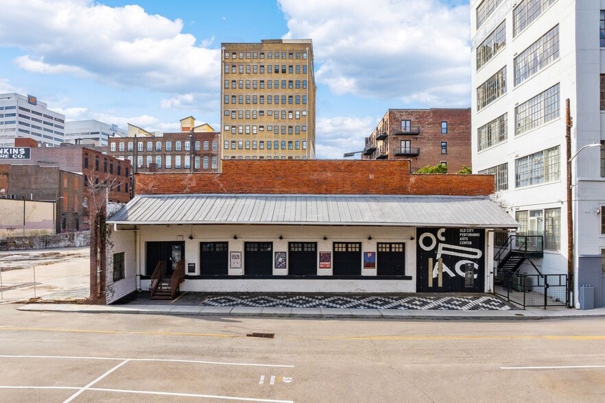 111 State St, Knoxville, TN for lease - Building Photo - Image 1 of 10