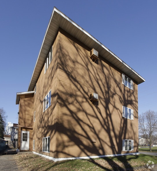 710 13th St S, Saint Cloud, MN for sale - Building Photo - Image 2 of 2