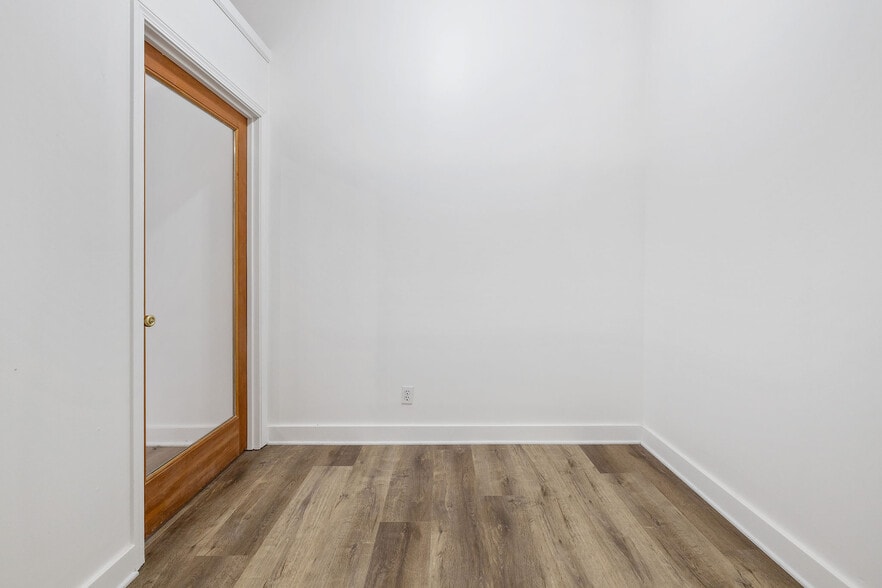 5264 3rd St, San Francisco, CA for lease - Building Photo - Image 3 of 44
