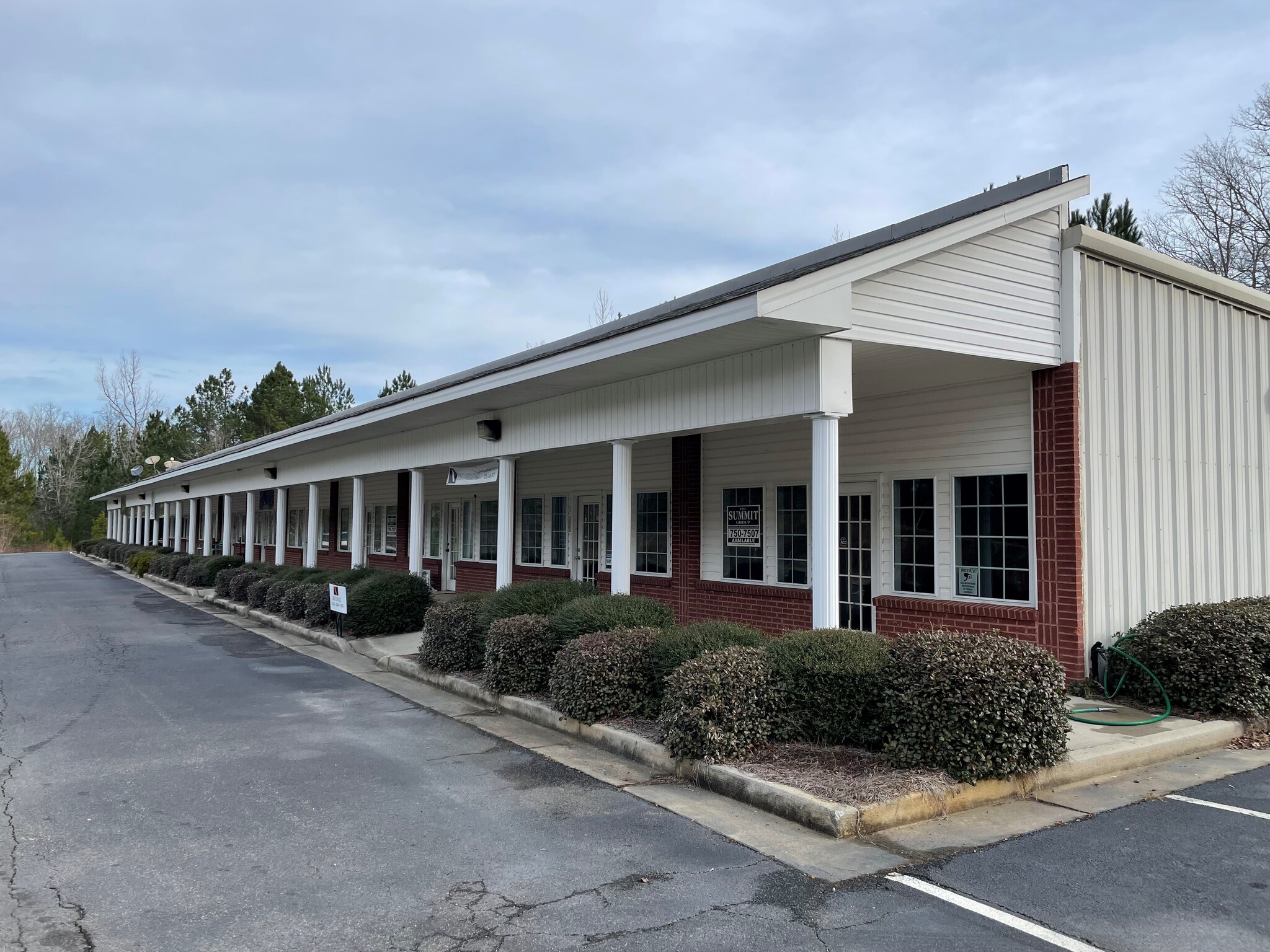 3014 Gray Hwy, Macon-Bibb, GA for lease Building Photo- Image 1 of 9