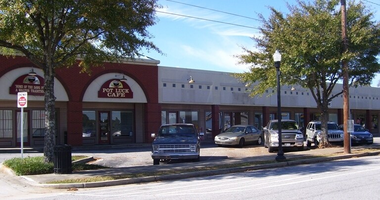 115-143 N Midland Ave, Monroe, GA for sale Primary Photo- Image 1 of 1