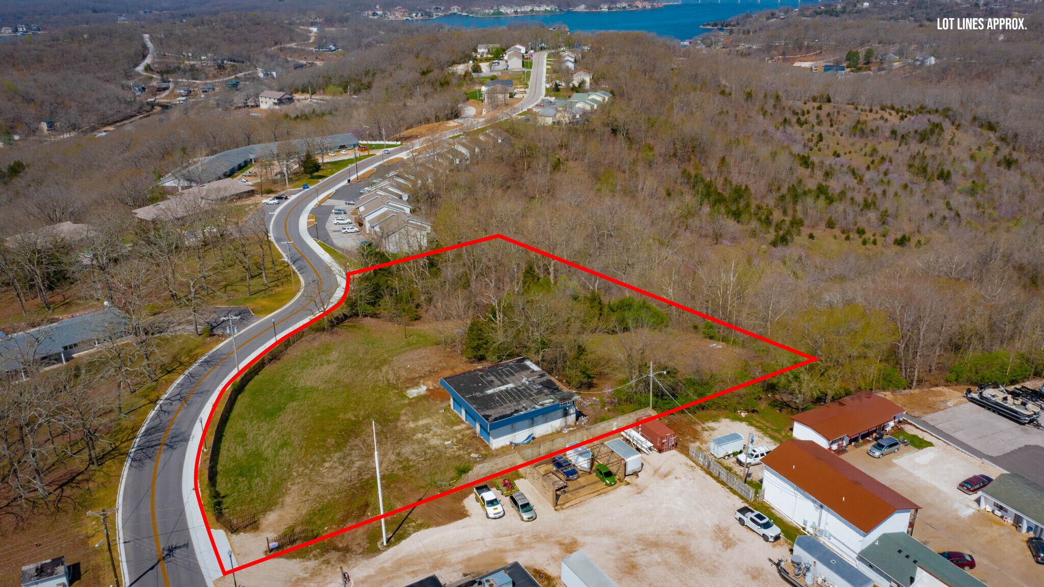 1040 Mace Rd, Osage Beach, MO for sale Primary Photo- Image 1 of 1