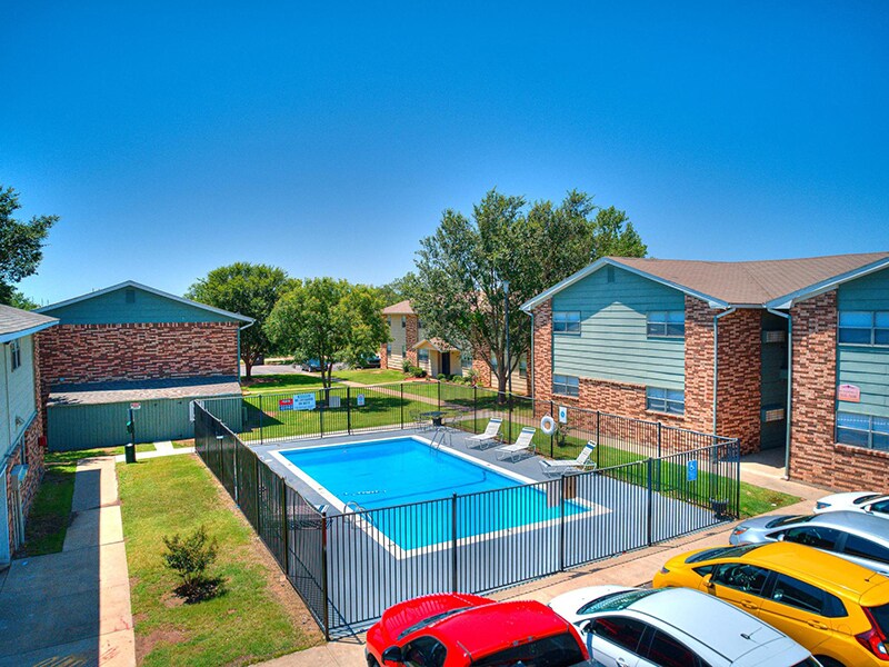 2704 NW 52nd St, Lawton, OK for sale Building Photo- Image 1 of 1