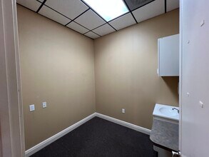 911 US-27 N, Sebring, FL for lease Interior Photo- Image 2 of 2