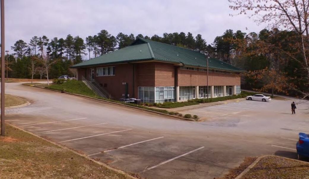 880 W Moultrie St, Winnsboro, SC for sale Primary Photo- Image 1 of 1