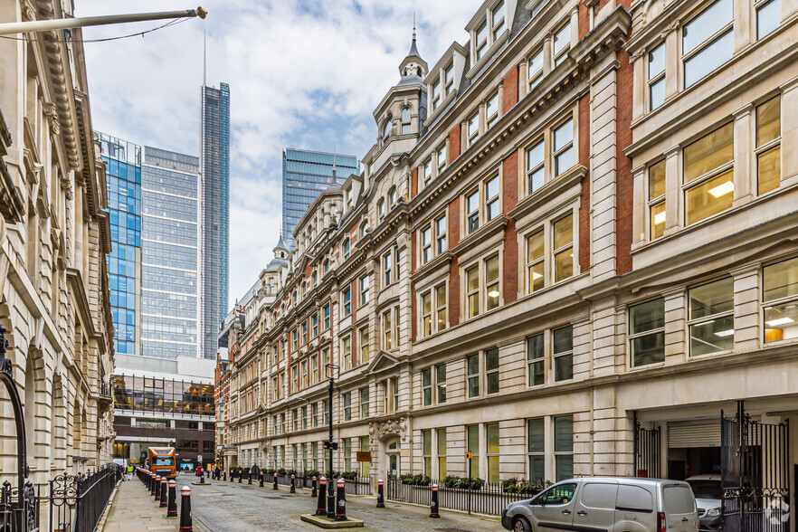 54-62 New Broad St, London for lease - Primary Photo - Image 1 of 15