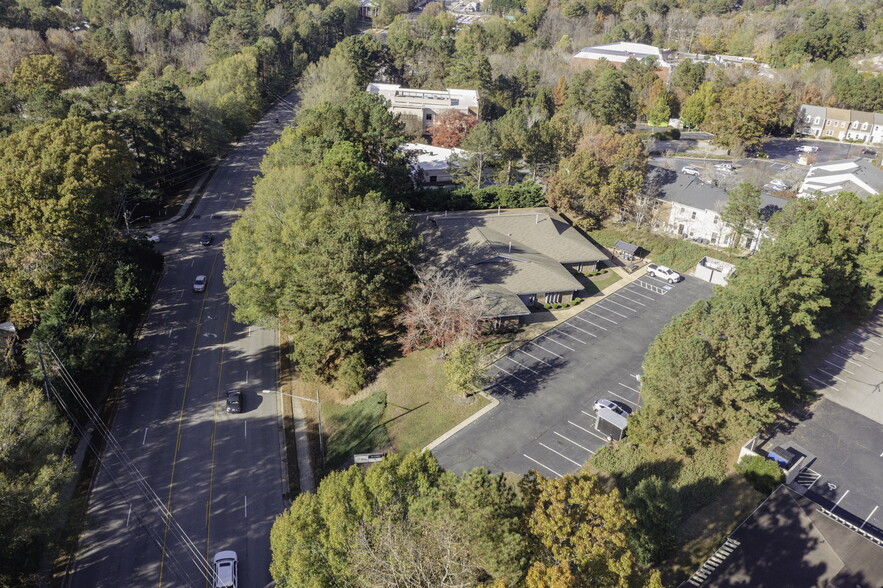 7000 Six Forks Rd, Raleigh, NC for sale - Building Photo - Image 3 of 6