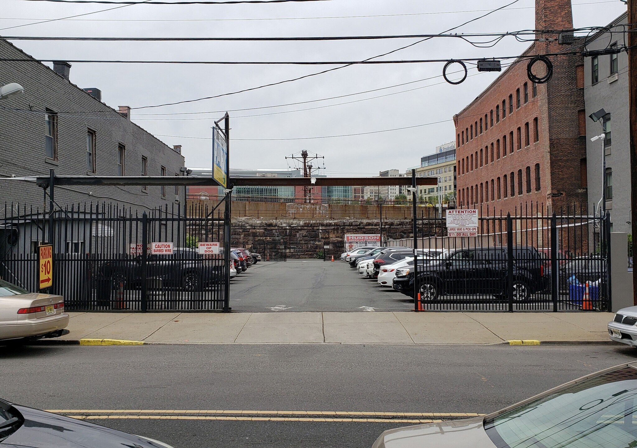 47 Bruen, Newark, NJ for sale Primary Photo- Image 1 of 1