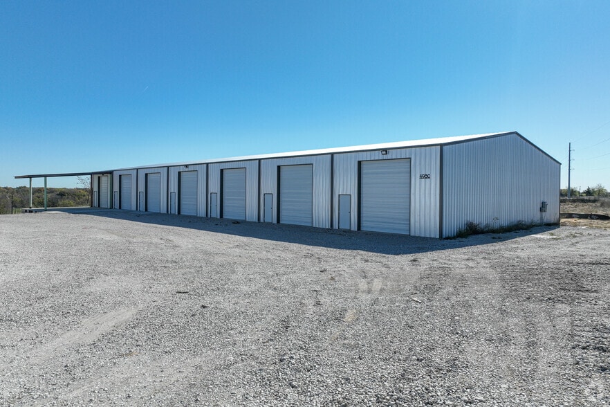 5005 Private Road portfolio of 8 properties for sale on LoopNet.com - Primary Photo - Image 3 of 11