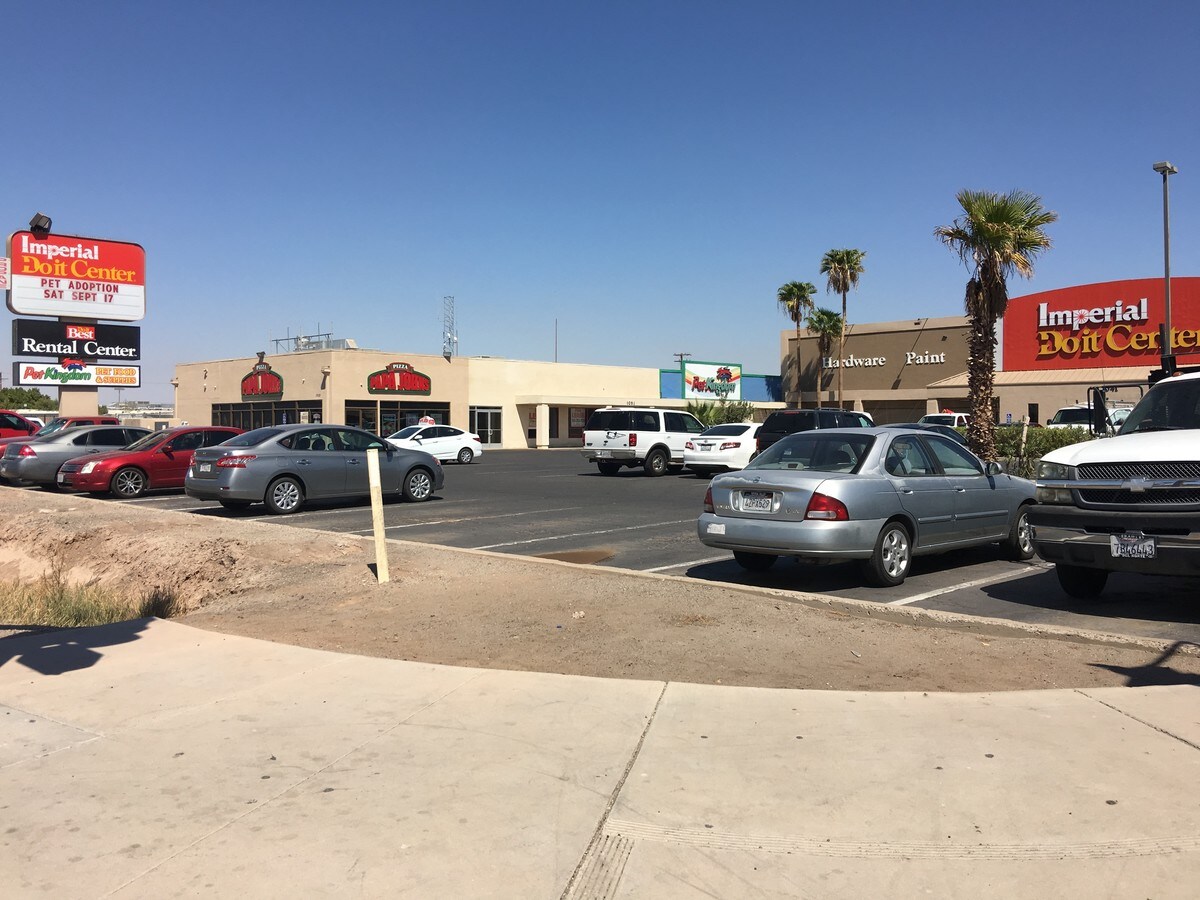 10491051 N Imperial Ave, El Centro, CA 92243