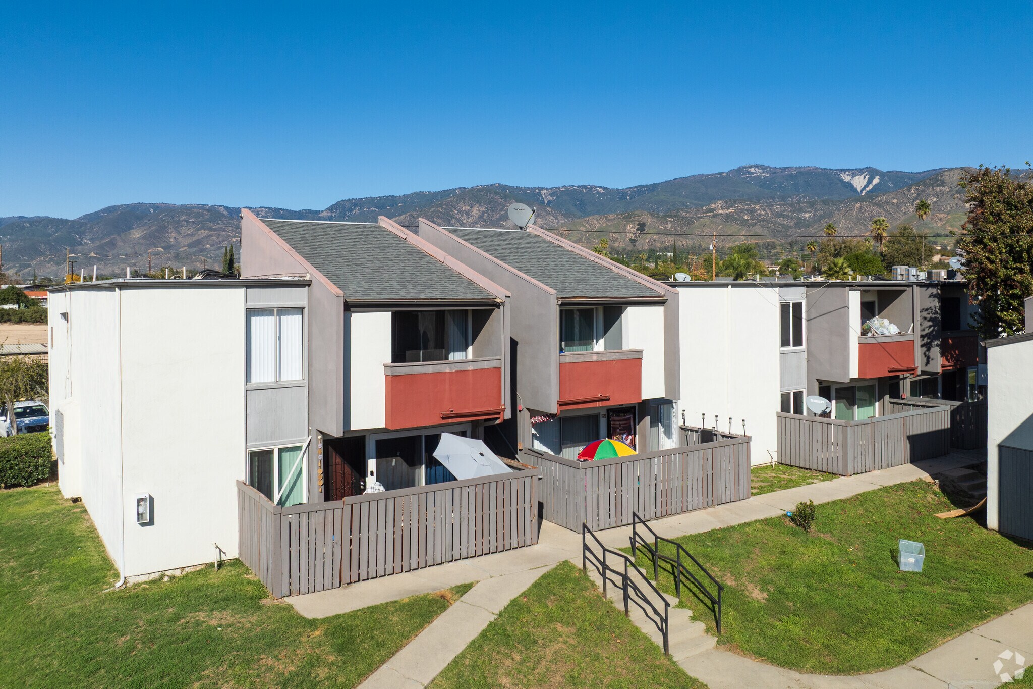 1700 E Date St, San Bernardino, CA for sale Primary Photo- Image 1 of 1