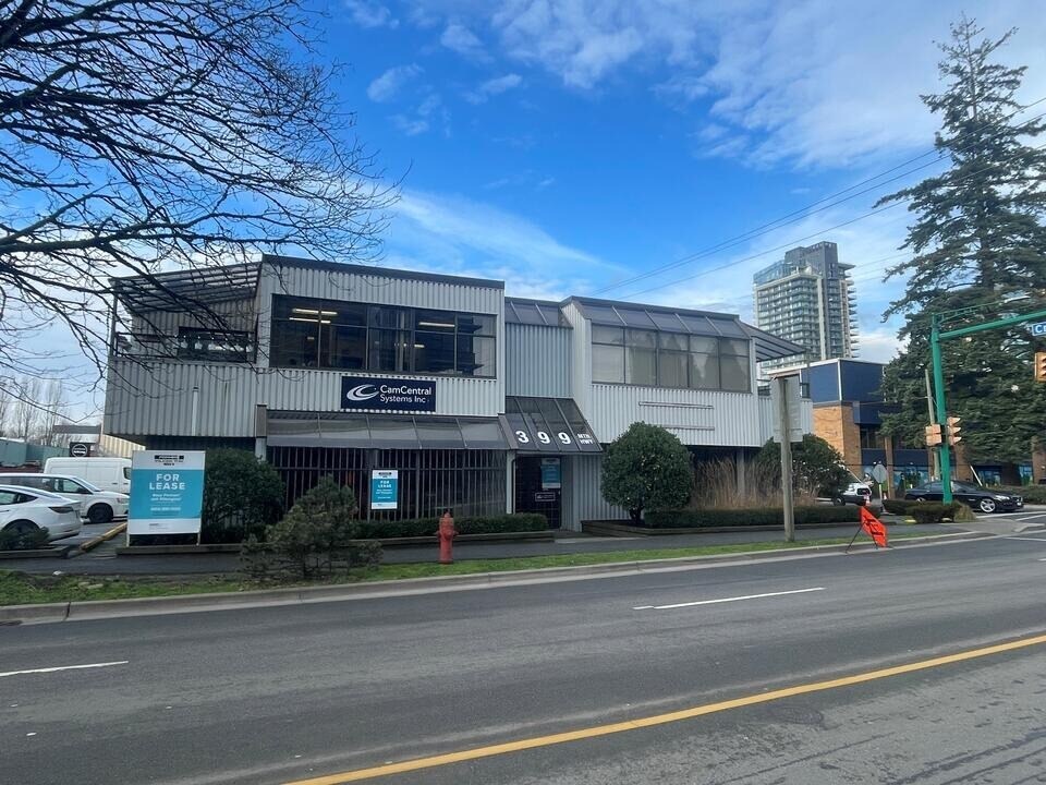 399 Mountain Hwy, North Vancouver District, BC for lease Building Photo- Image 1 of 4