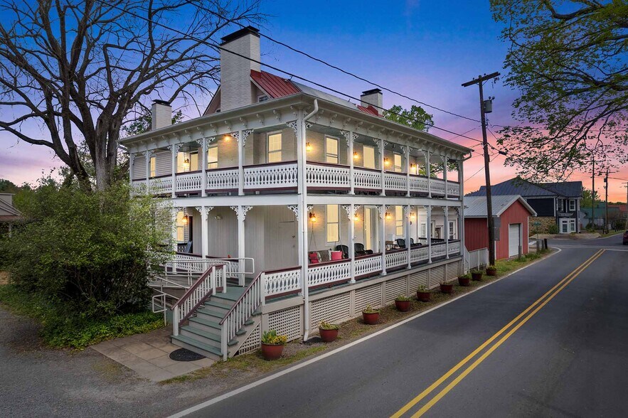 47 Main St, Sperryville, VA for sale - Primary Photo - Image 1 of 1