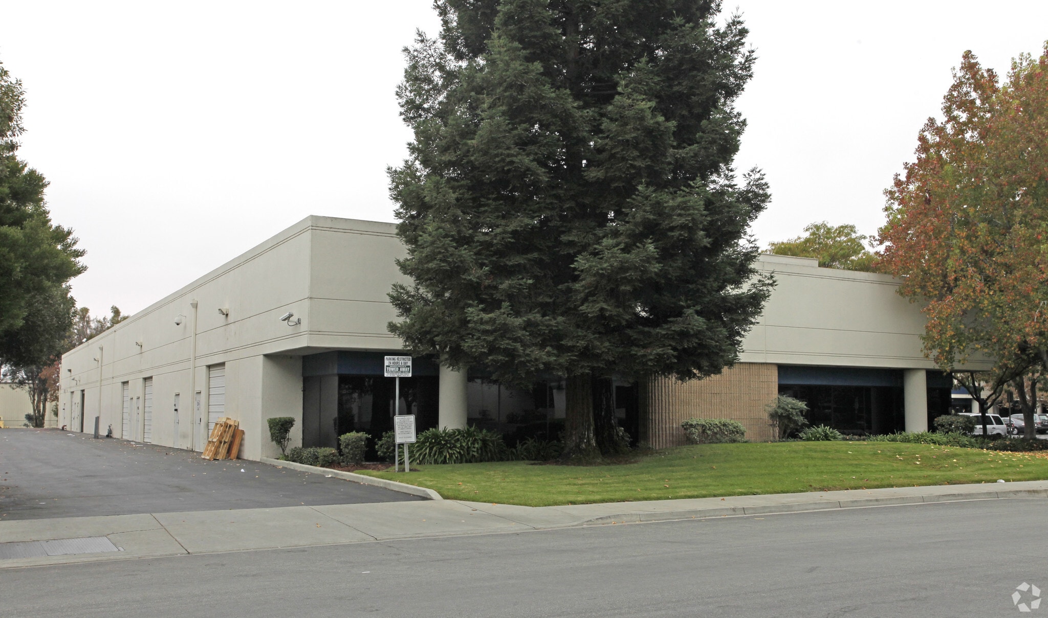 40455-40491 Encyclopedia Cir, Fremont, CA for lease Primary Photo- Image 1 of 7