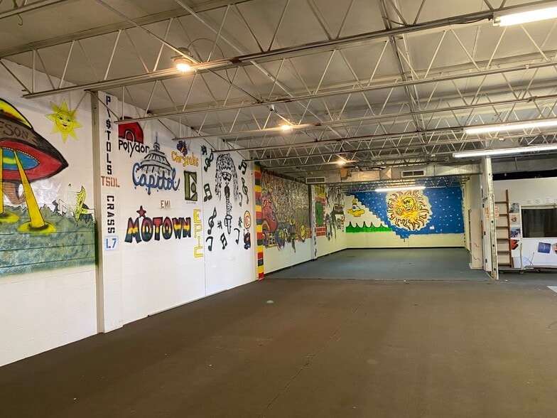 3801 University Blvd W, Jacksonville, FL for lease - Building Photo - Image 3 of 4