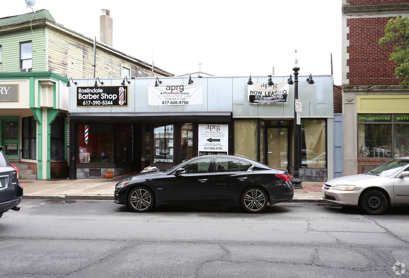 2529 Poplar St, Roslindale, MA 02131