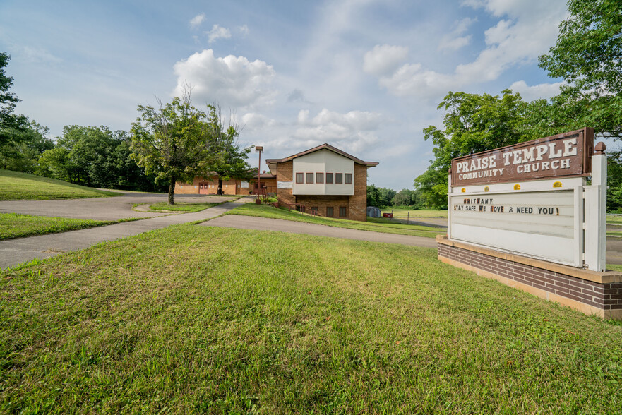 2618 Bethesda Ave, Columbus, OH for sale - Primary Photo - Image 1 of 21