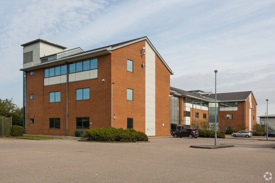 Endeavour Dr, Basildon for sale - Building Photo - Image 1 of 1