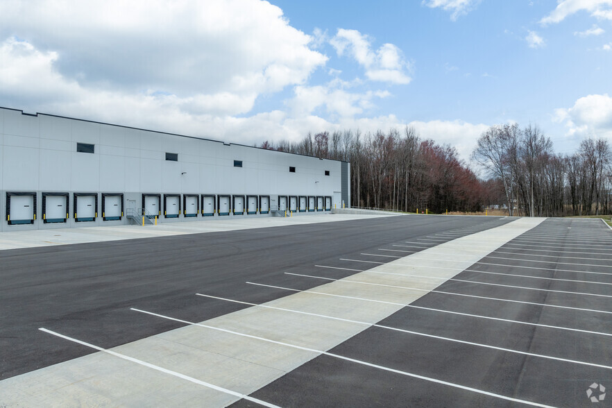 524 Route 130, Hamilton, NJ for lease - Building Photo - Image 2 of 5