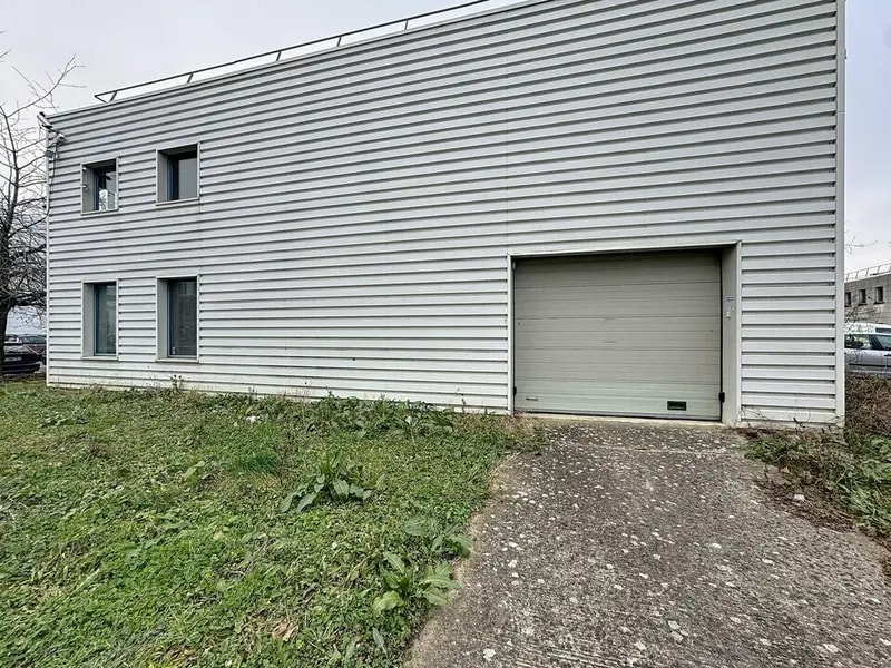 Flex in Croissy-sur-Seine for lease Building Photo- Image 1 of 10