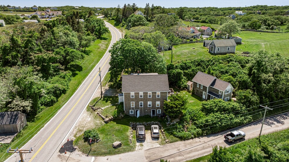 557 Center Rd, New Shoreham, RI for sale - Building Photo - Image 2 of 40