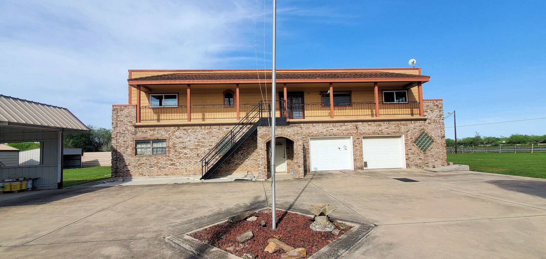 11213 N Glasscock Rd, Mission, TX 78573