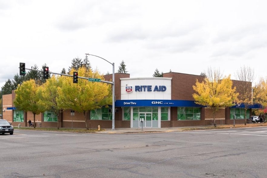 305 Cooper Point Rd NW, Olympia, WA for lease - Primary Photo - Image 1 of 32