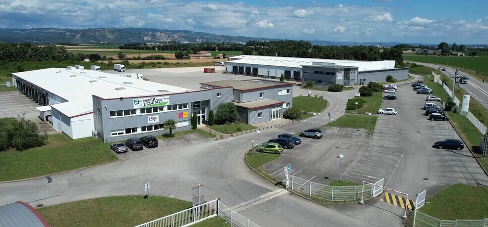 Industrial in Montéléger for lease - Building Photo - Image 1 of 13