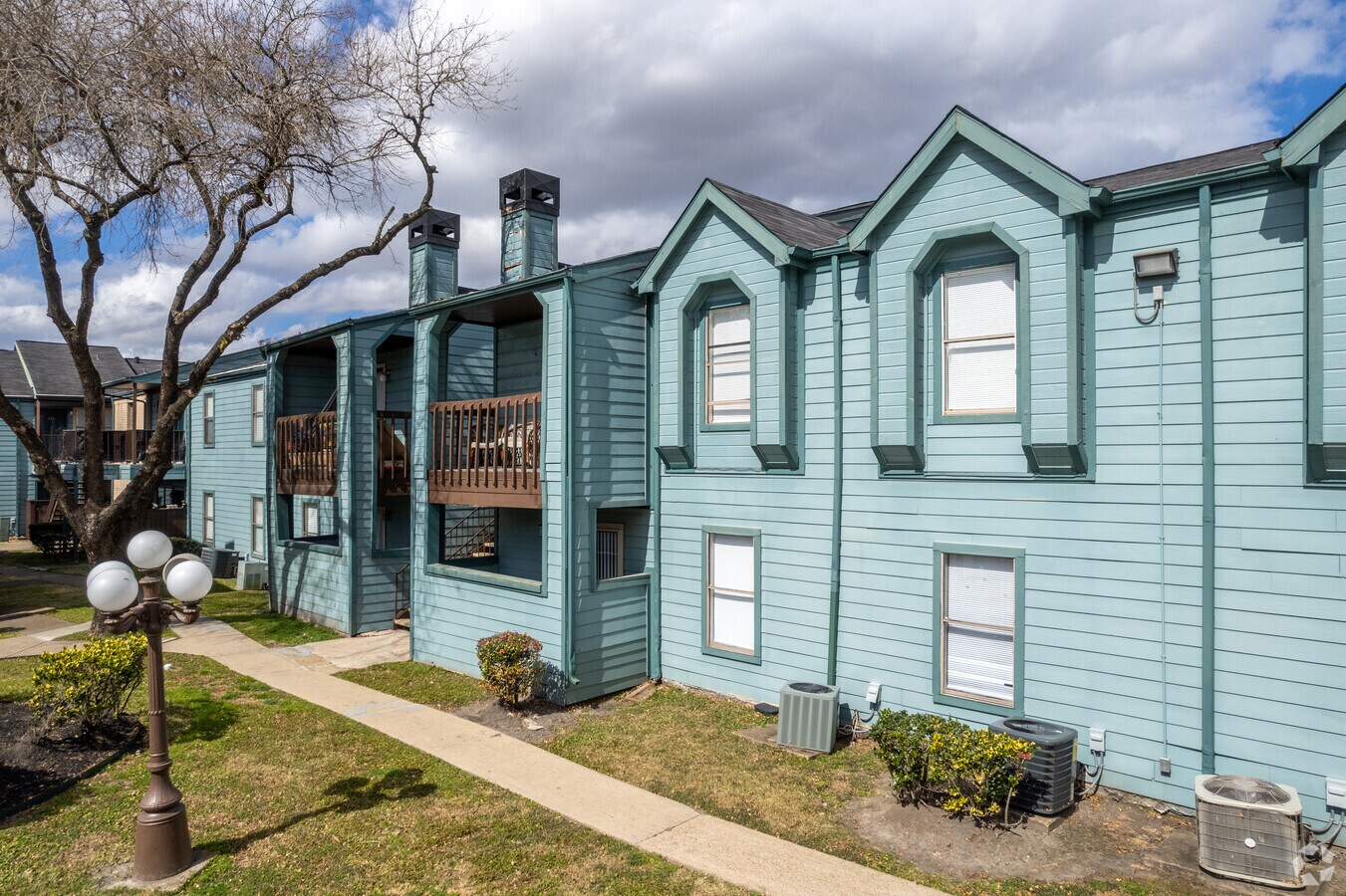 11490 Harwin Dr, Houston, TX 77072