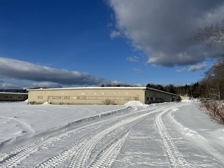 128 Weld Rd, Wilton, ME for sale - Building Photo - Image 3 of 10