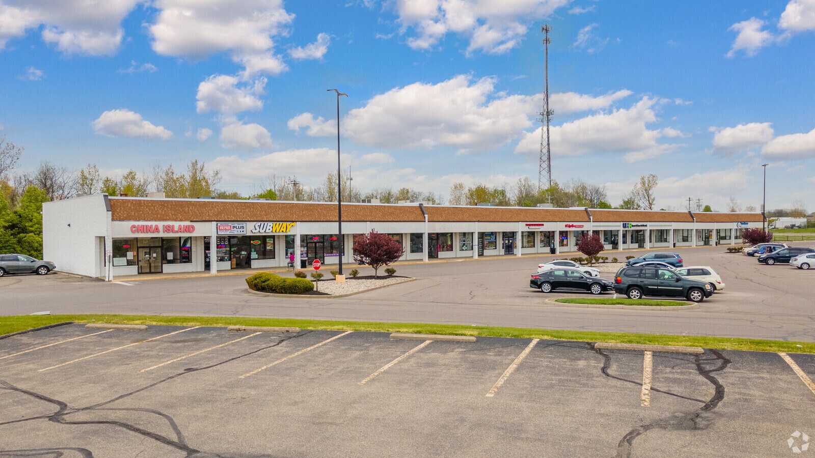 22322262 Waycross Rd, Cincinnati, OH 45240