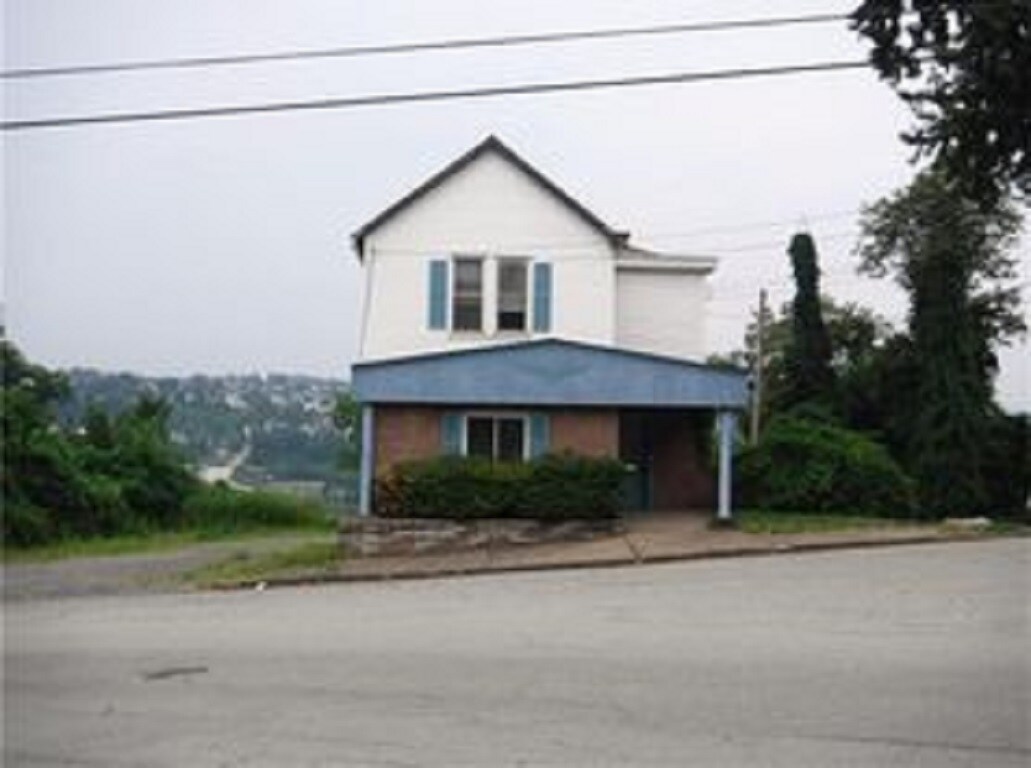 3015 Bowman Ave, McKeesport, PA for sale Primary Photo- Image 1 of 1
