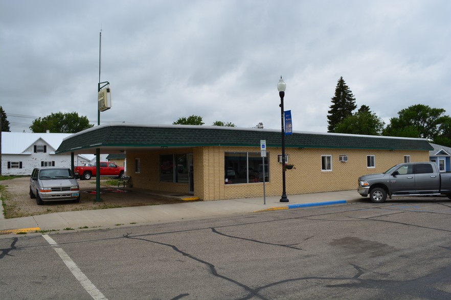 207 W Main St, Ashley, ND 58413 | LoopNet