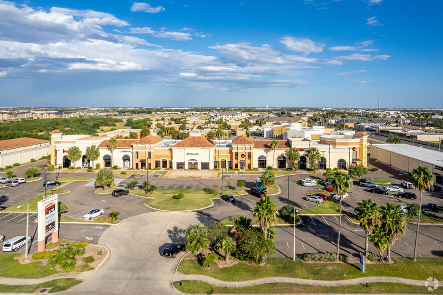 3300-3324 N McColl Rd, McAllen, TX for lease - Building Photo - Image 2 of 9