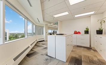 1565 Carling Ave, Ottawa, ON for lease Interior Photo- Image 2 of 6