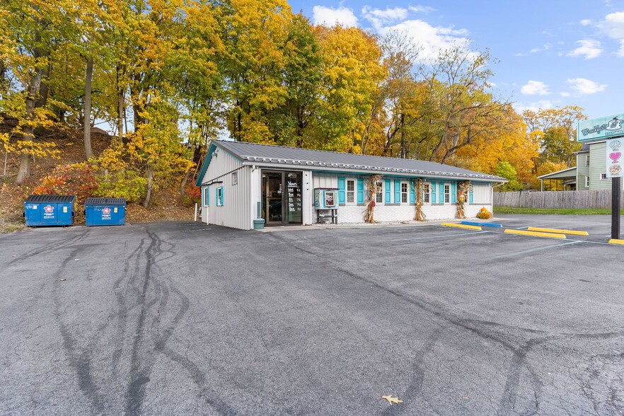 45 S Walnut St, Sharpsville, PA for sale - Building Photo - Image 3 of 33