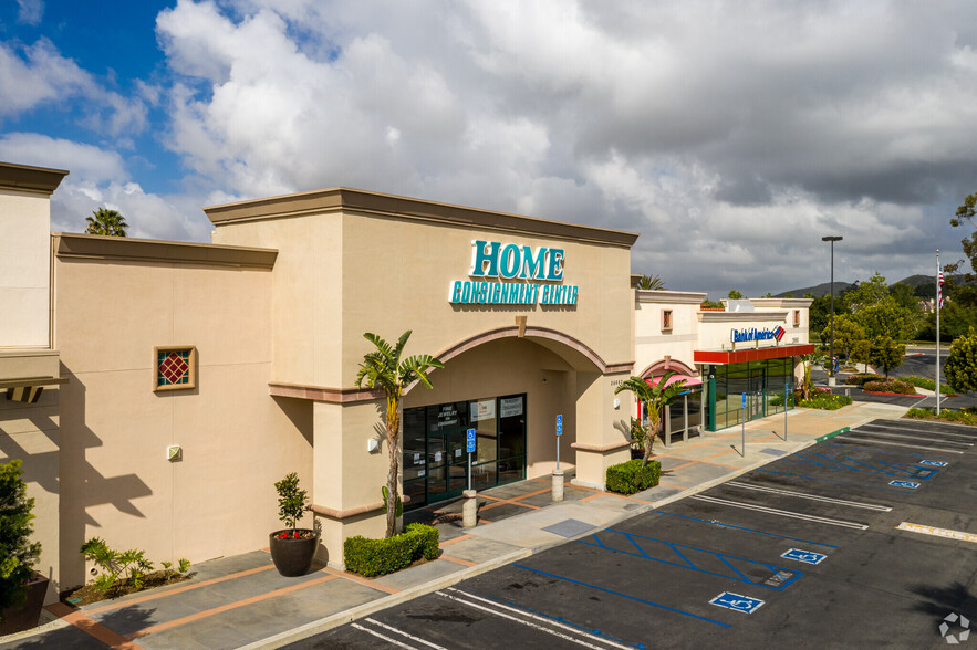 26682 Towne Center Dr, Foothill Ranch, CA for lease - Building Photo - Image 3 of 24