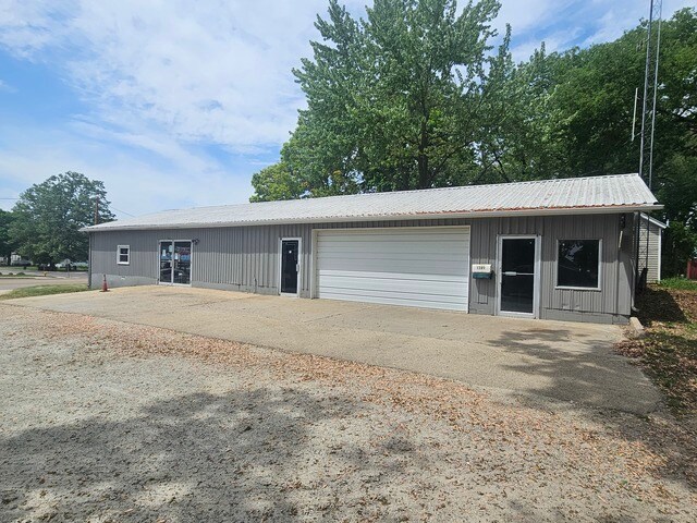 1305 1st Ave, Rock Falls, IL for sale - Building Photo - Image 3 of 4