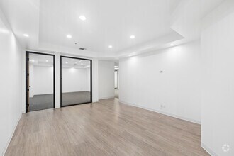 6345 Balboa Blvd, Encino, CA for lease Interior Photo- Image 2 of 6