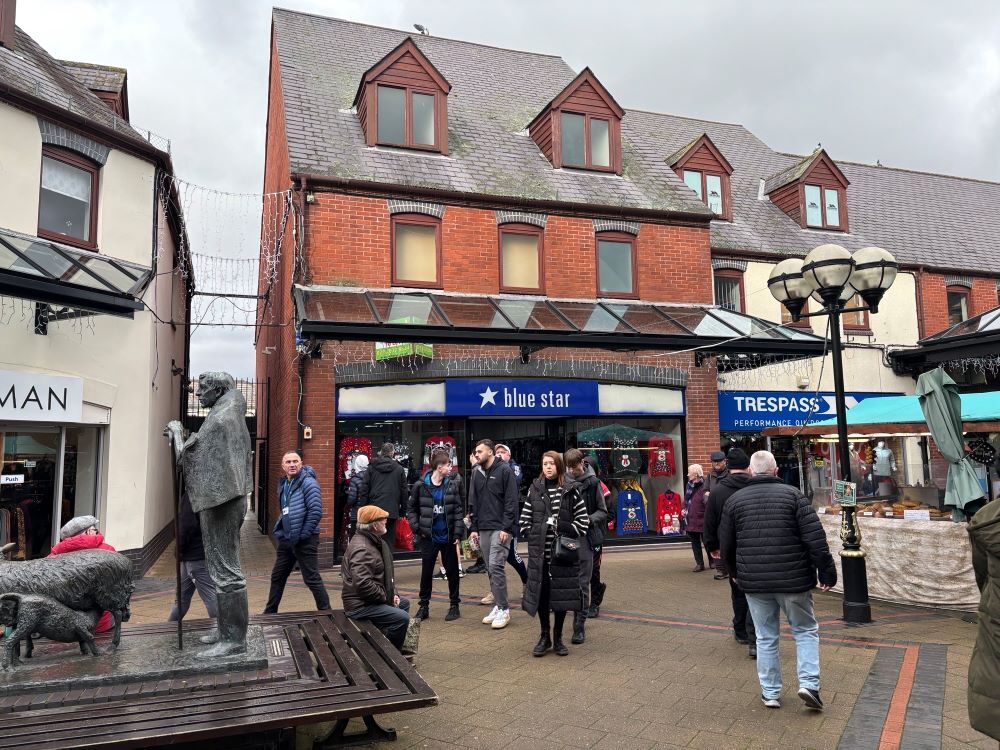 Cibi Walk, Abergavenny for sale Building Photo- Image 1 of 1