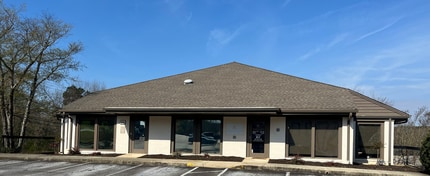 554 Memorial Drive Ext, Greer, SC for lease Building Photo- Image 2 of 3