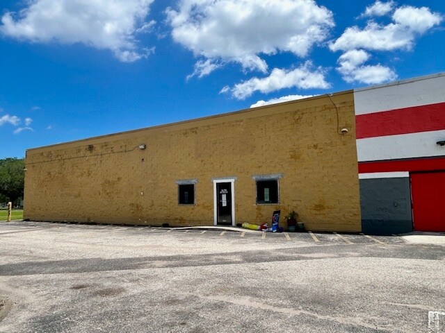 869 Sadler Rd, Fernandina Beach, FL for lease - Building Photo - Image 3 of 34