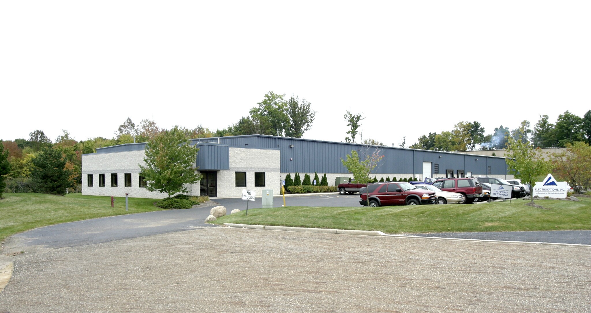 350 Harris Dr, Aurora, OH for sale Building Photo- Image 1 of 1